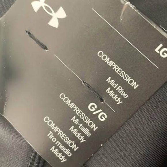 BRAND NEW women under armour heatgear compression mid rise black shorts size L - Picture 4 of 4
